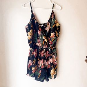 Ganji Women's Floral Print V-Neck Floral Romper with Elastic Waist Size Large